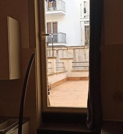 Spaziosa Casa Antica Bari Exterior foto